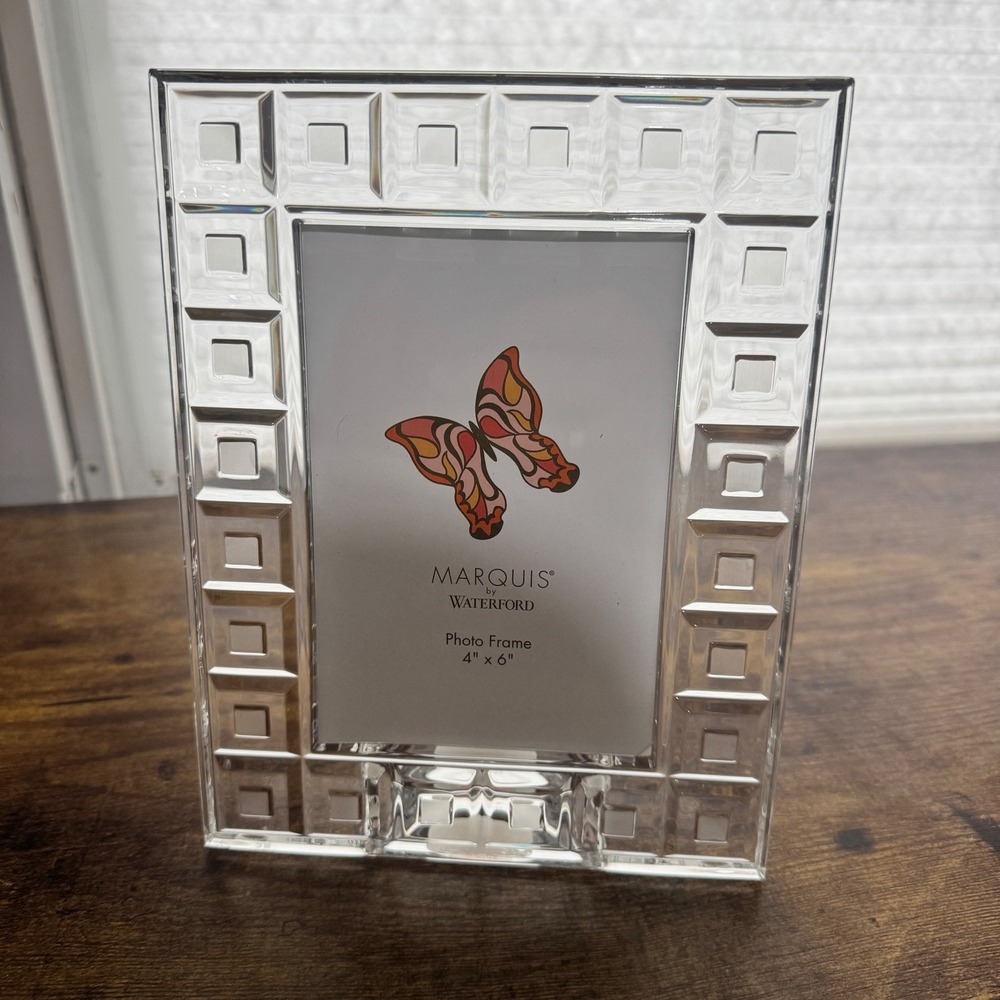 Marquis by Waterford Quadrata Lead Crystal Clear Photo Frame 4x6